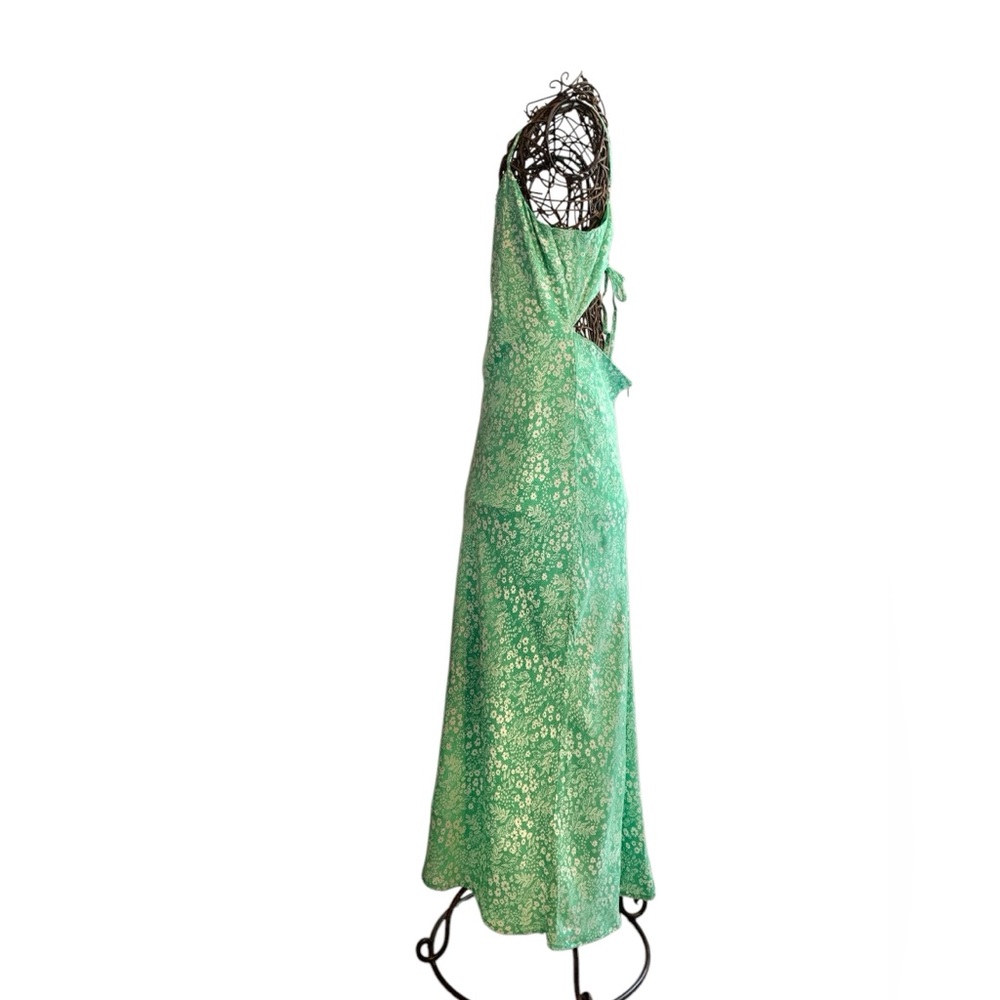ASTR The Label Women’s Gabrielle Dress in Green Apple Ditsy. Size L - Picture 7 of 11